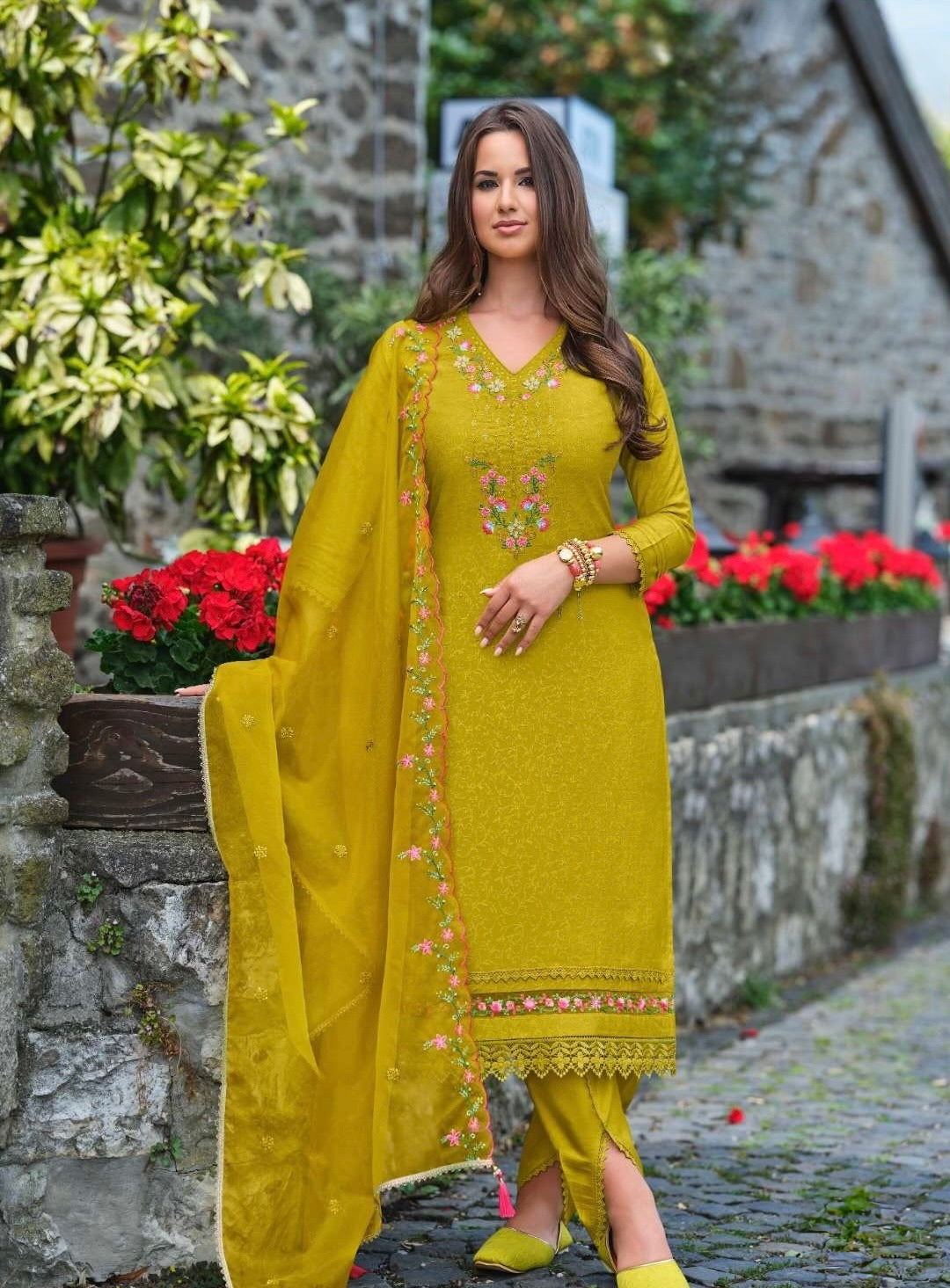 Women's 3-Piece Kurta Set with Tulip Pant & Dupatta