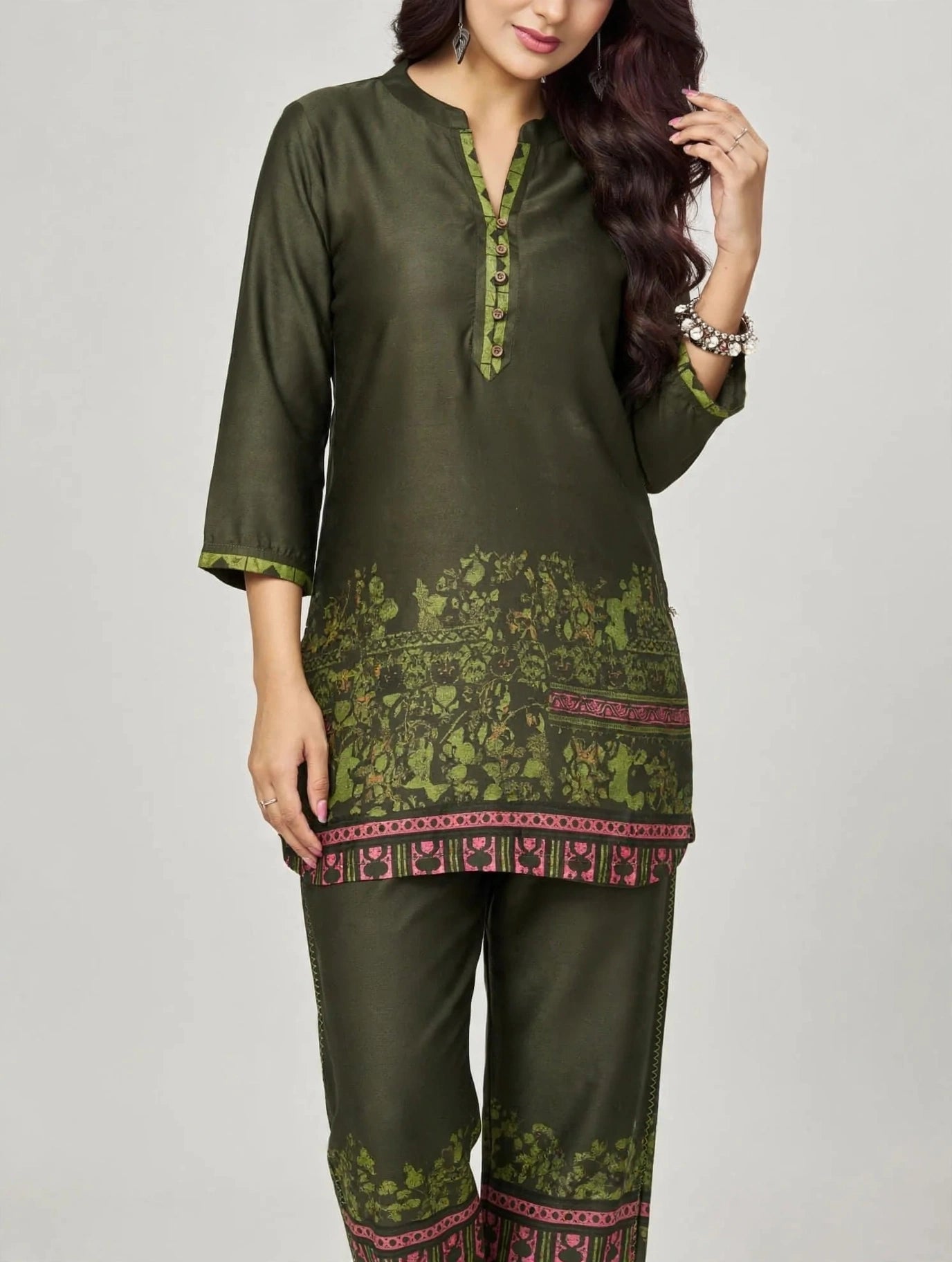 Women's Printed Premium Co-ord Set – Kurta & Pants